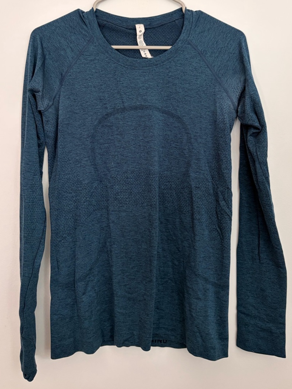 Lululemon Swiftly Tech Long Sleeve
